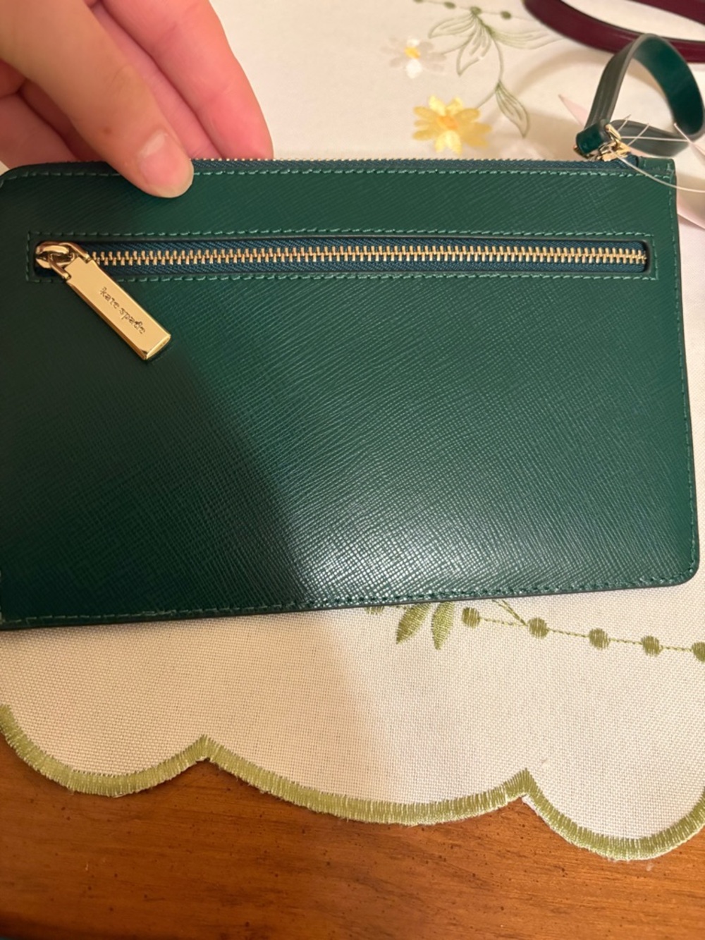 Kate Spade New York Forest Green and burgandy Wristlet nwt - Picture 4 of 6